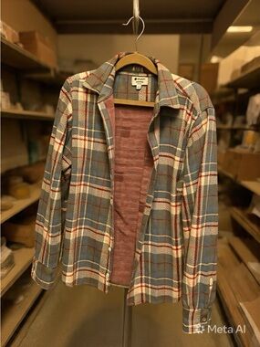 Sperry premium. Blue Plaid Button-Up Shirt flannel Jacket